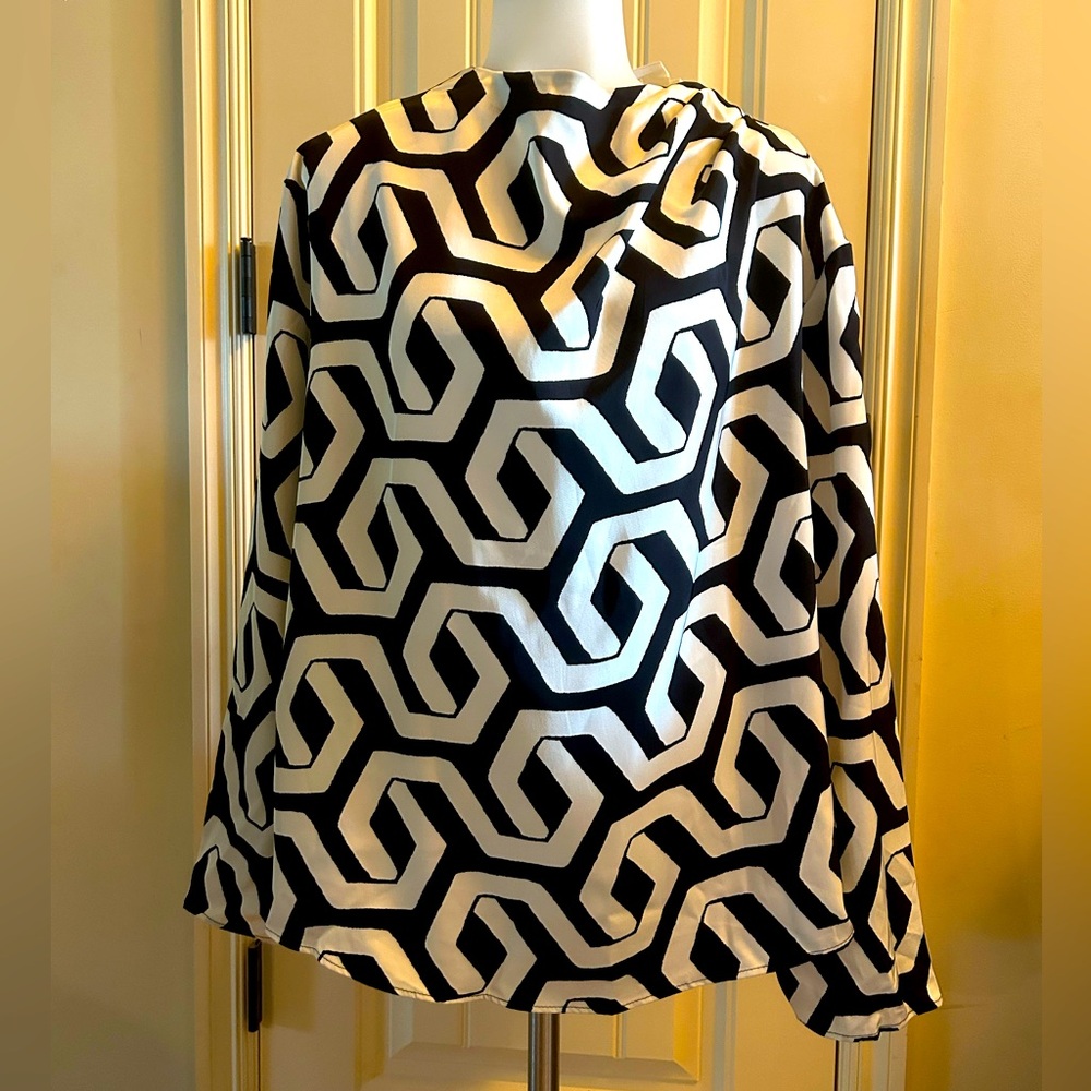 H&M Geometric Top